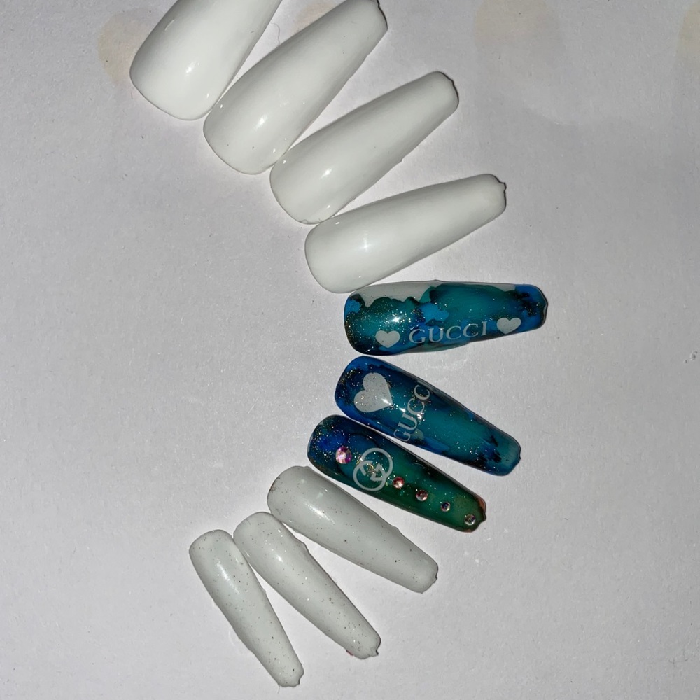Artificial nails